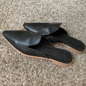 Roolee Black Leather Loafers